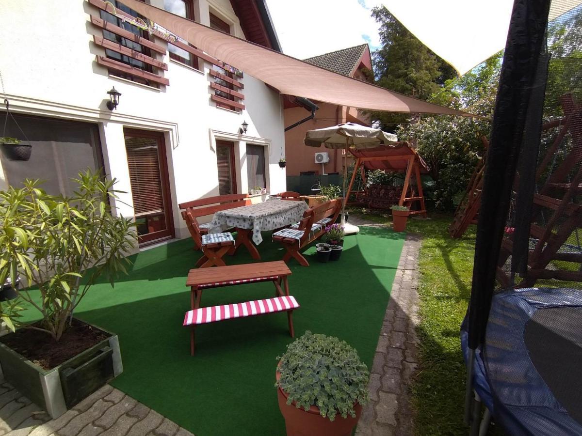 Liliána Vendégház Balatonfůzfő Extérieur photo