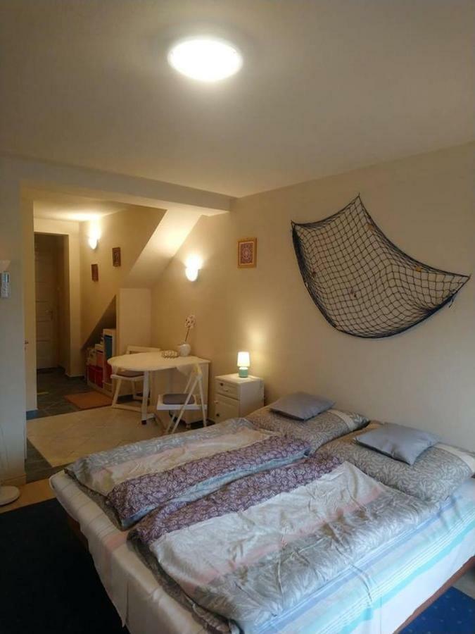 Liliána Vendégház Balatonfůzfő Extérieur photo